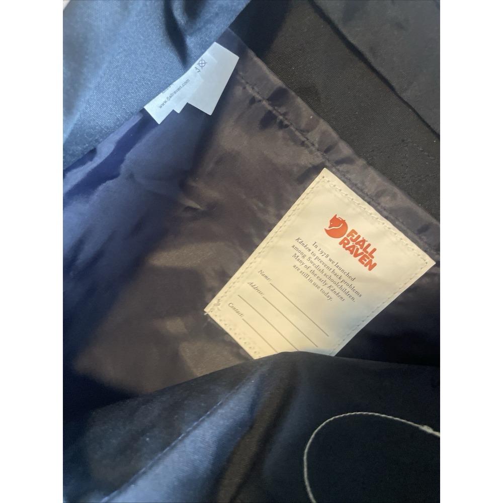 Fjallraven Kanken 17" Laptop Tech Backpack Navy Blue w/Polka Dots Day Pack NEW - Picture 7 of 8